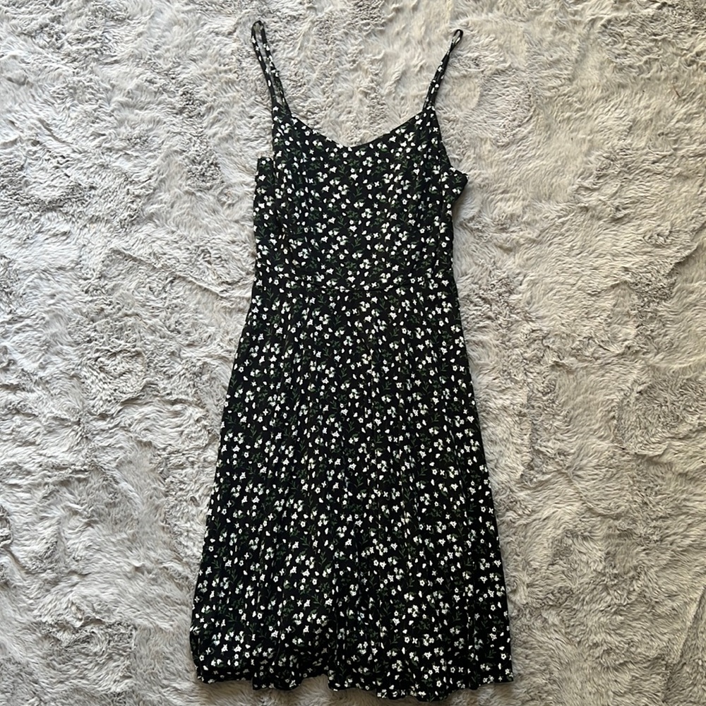 Floral dress size Small.